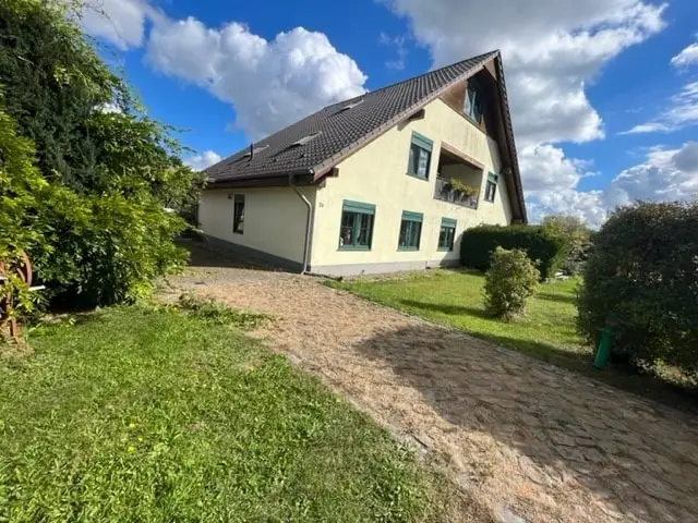 großes stilvolles Landhaus