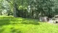 Grundstück mit Baumbestand und Teich