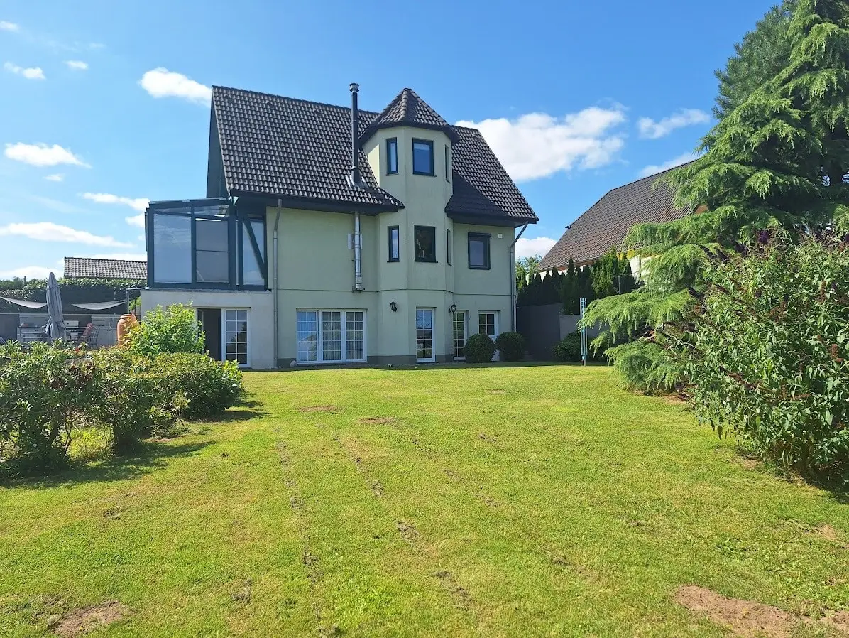Rarität mit Klasse, Landhaus mit Einliegerwohnung