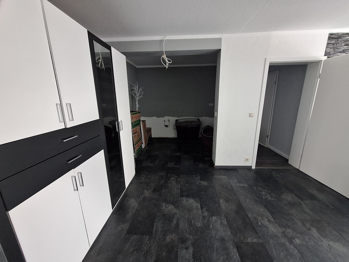 große Einliegerwohnung