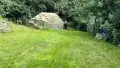 Gewächshaus mit Nutzgarten