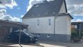 gepflasterte Zufahrt, weiterer Carport