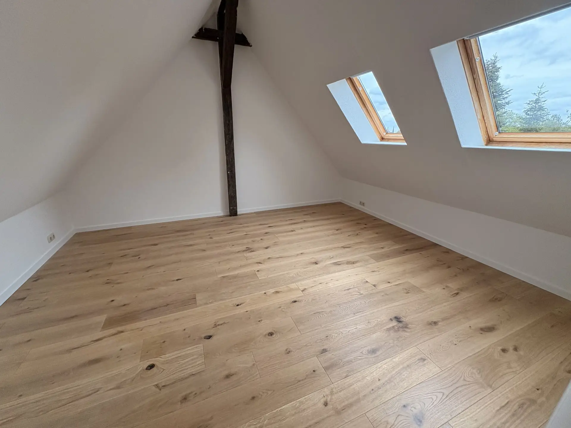 Spitzboden / Schlafzimmer